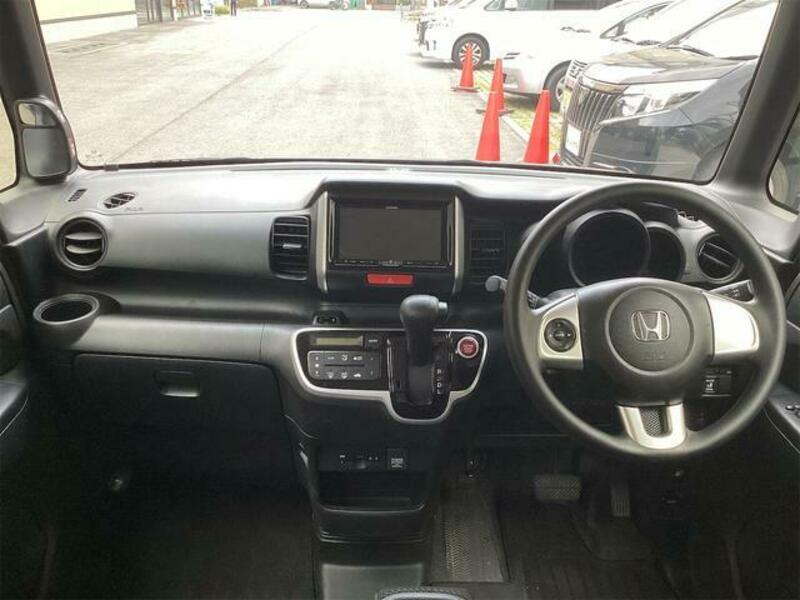 N BOX