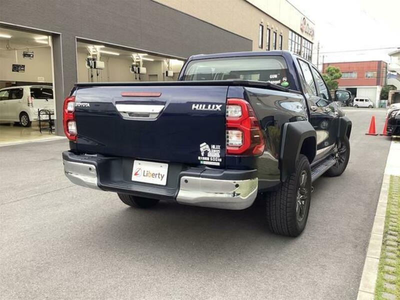 HILUX