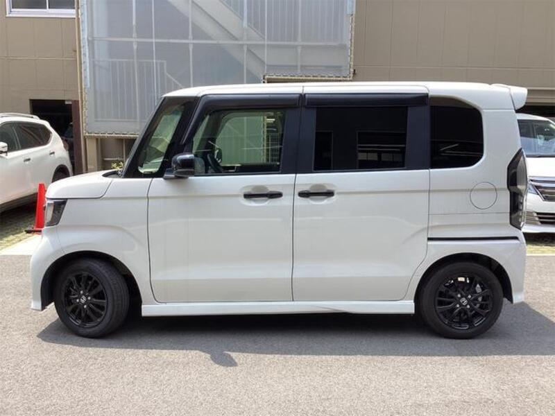 N BOX CUSTOM