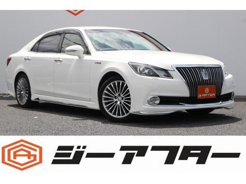 TOYOTA CROWN MAJESTA