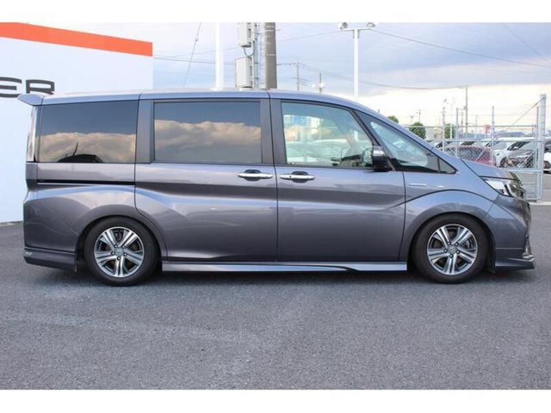 STEPWAGON SPADA