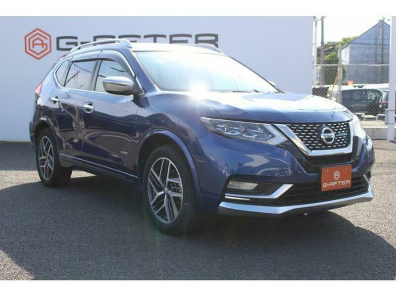 X-TRAIL