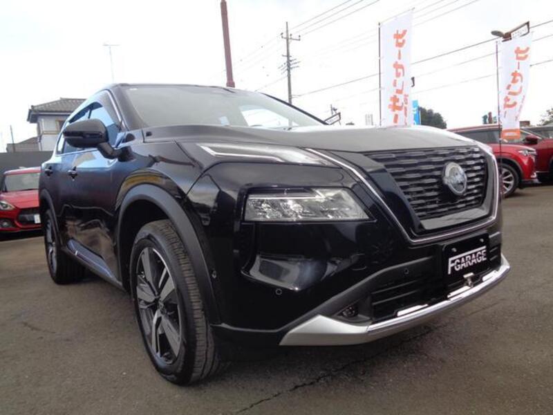X-TRAIL
