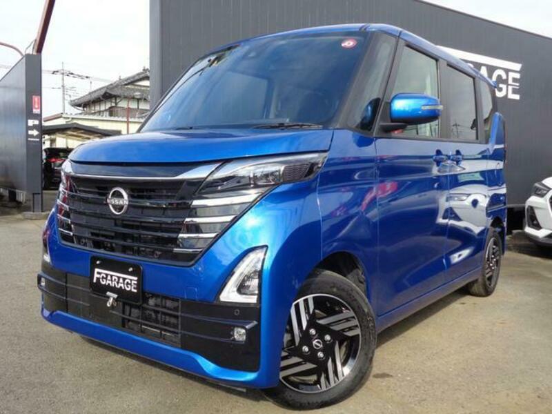 NISSAN ROOX