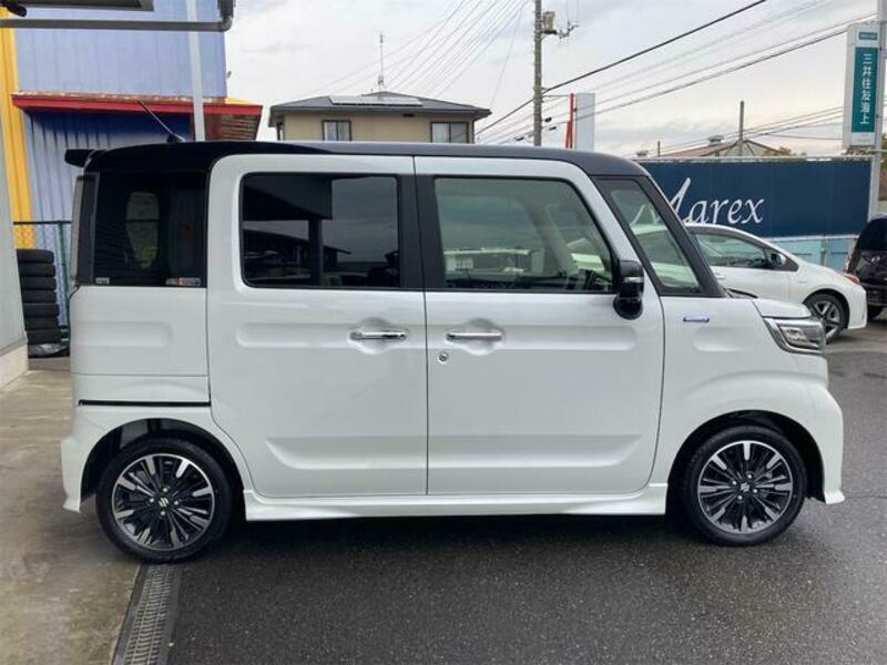 SPACIA CUSTOM