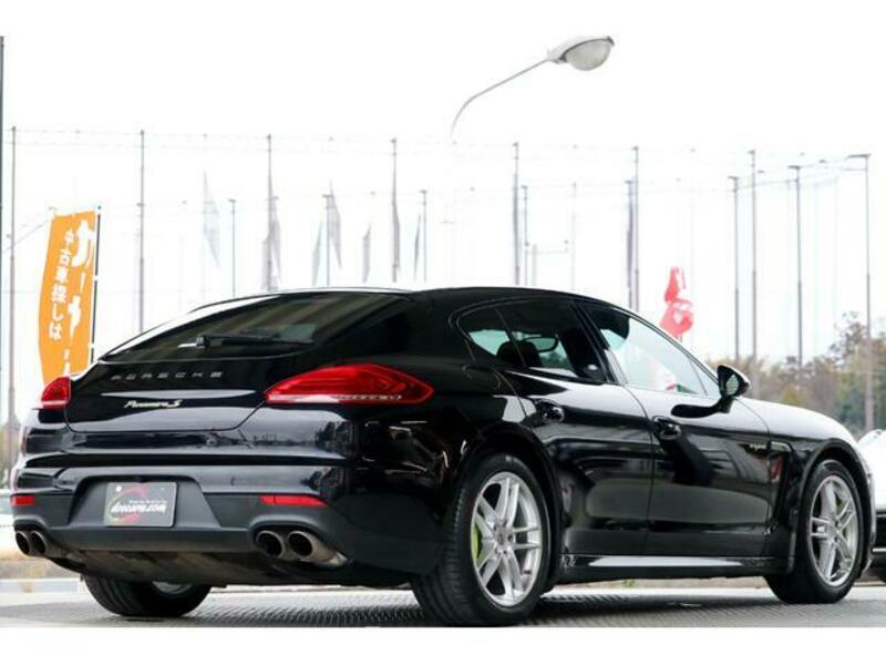 PANAMERA