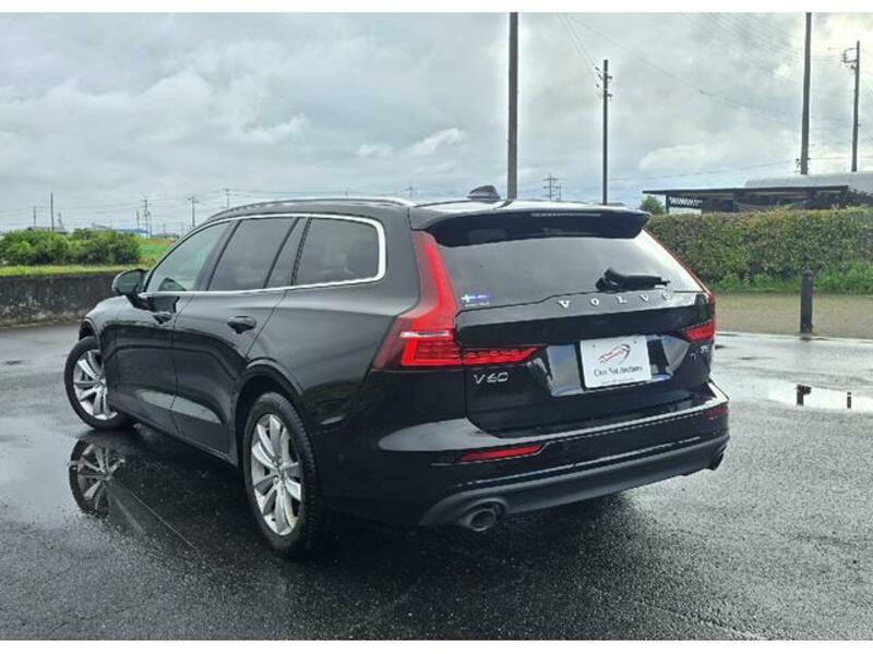 V60