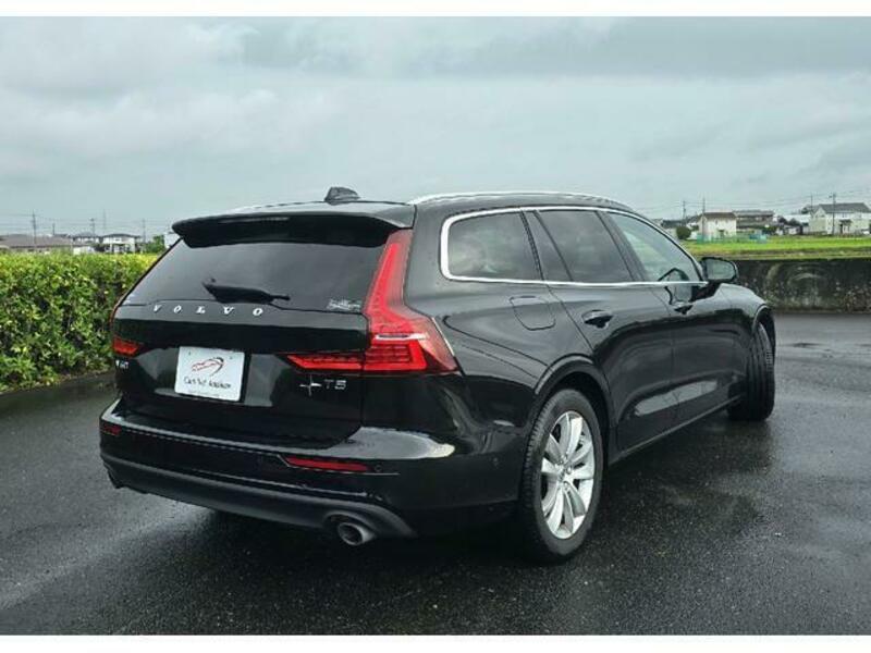 V60