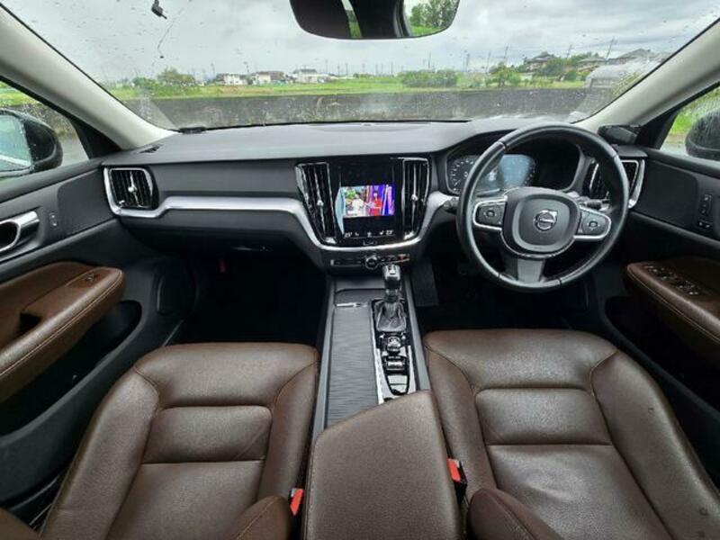 V60