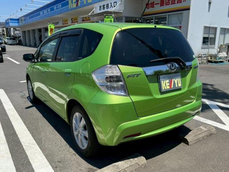 FIT HYBRID