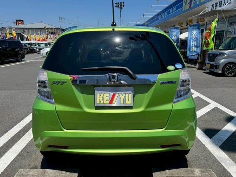 FIT HYBRID