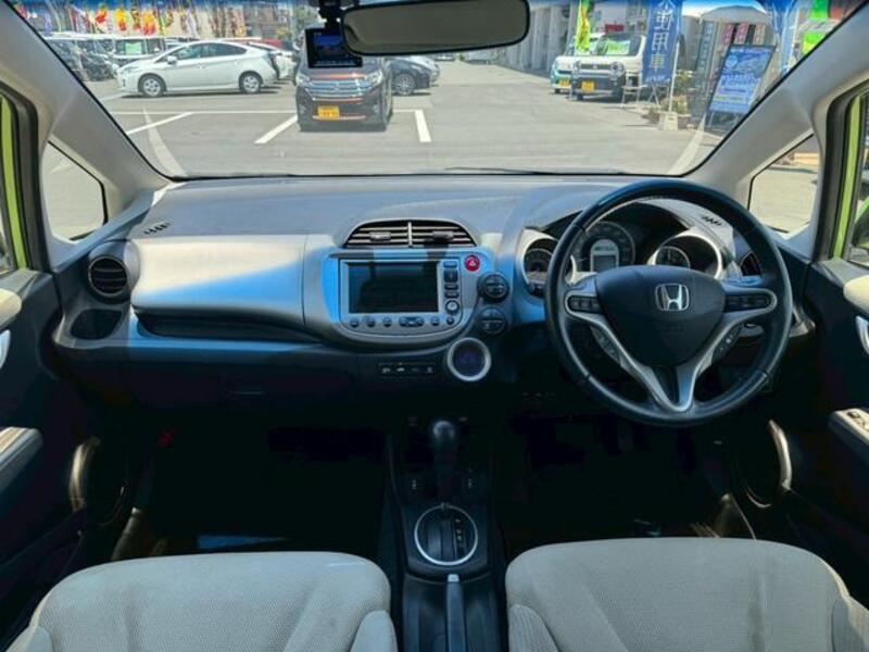 FIT HYBRID