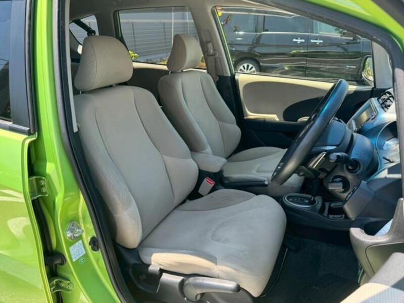 FIT HYBRID