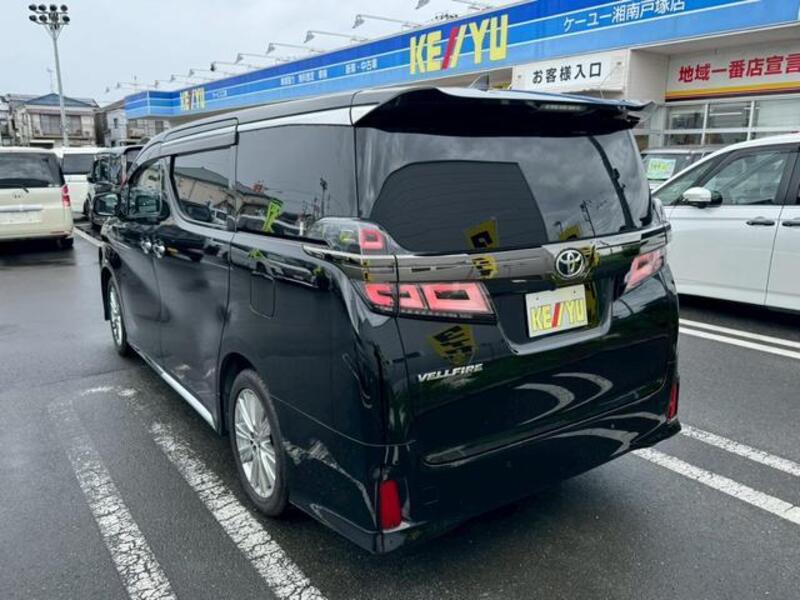VELLFIRE