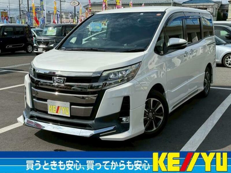 TOYOTA NOAH
