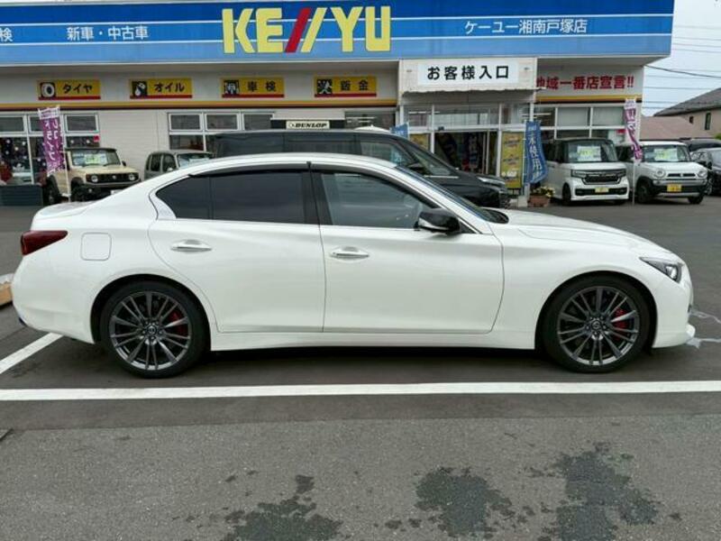 SKYLINE