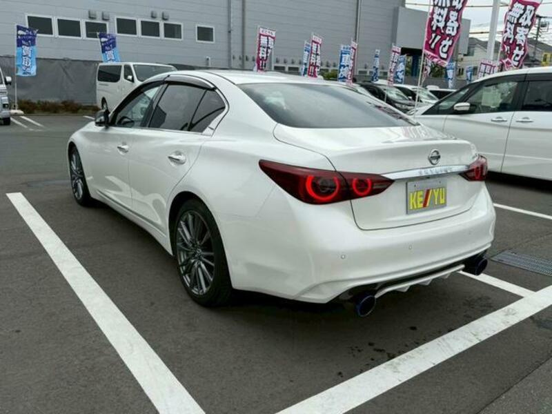 SKYLINE