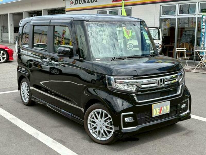 N BOX CUSTOM