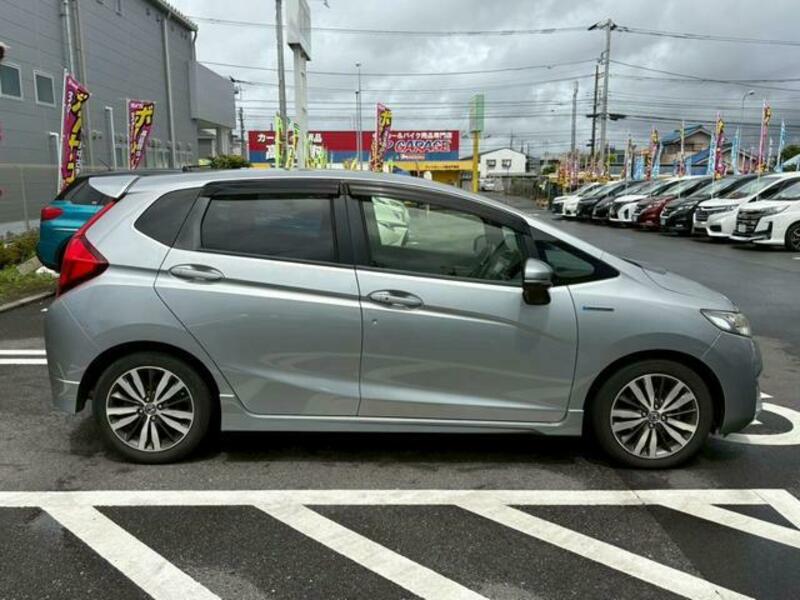 FIT HYBRID