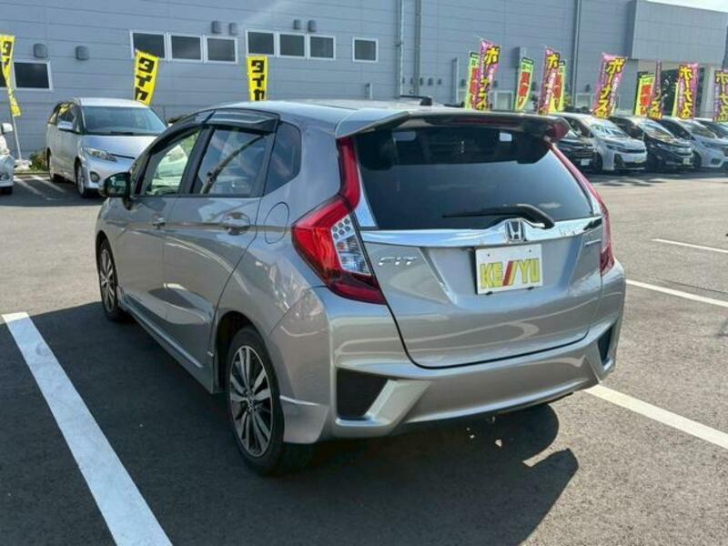 FIT HYBRID