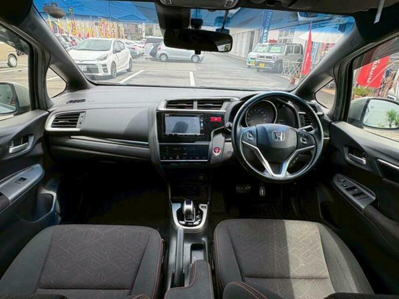 FIT HYBRID