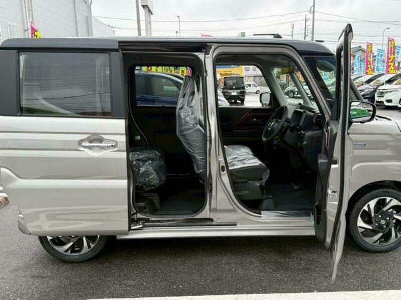 SPACIA CUSTOM