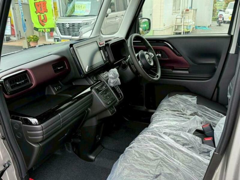 SPACIA CUSTOM
