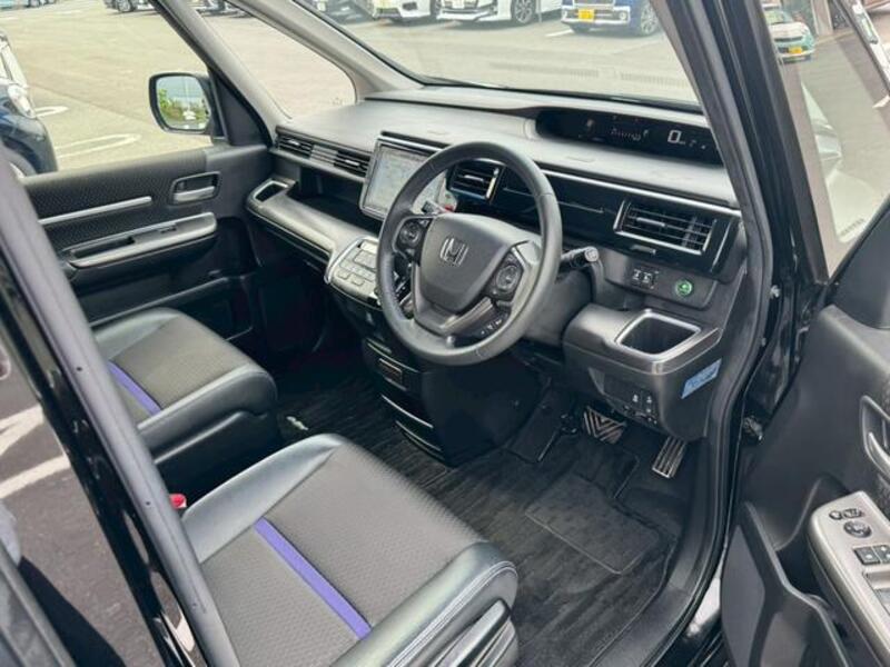 STEPWAGON SPADA
