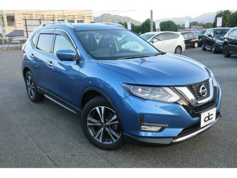 X-TRAIL