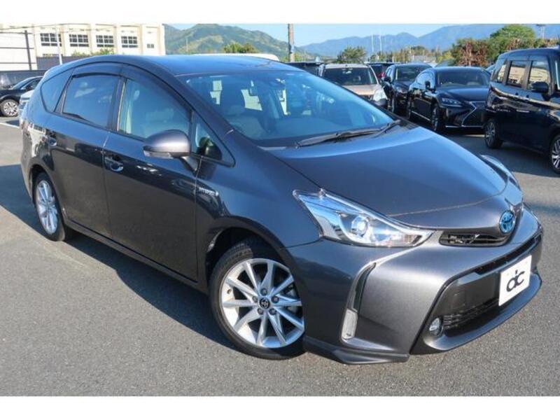 PRIUS ALPHA