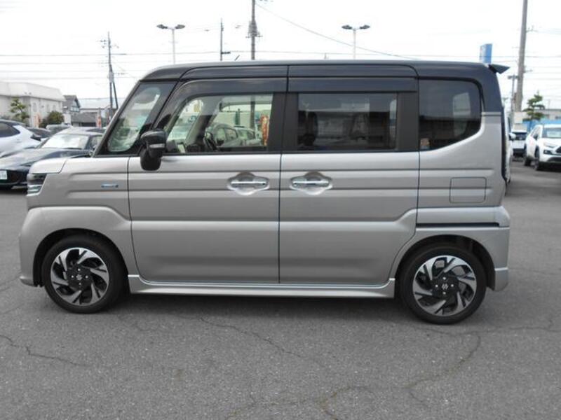 SPACIA CUSTOM