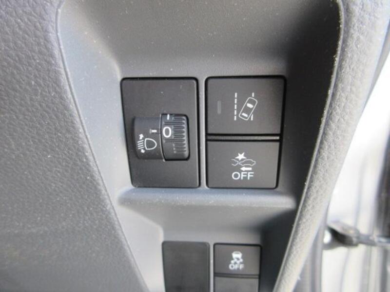 N-VAN