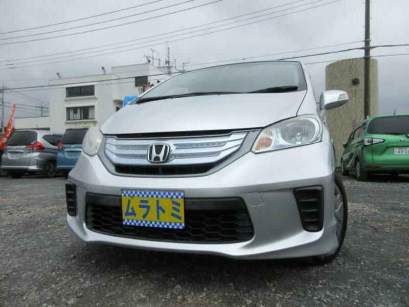 HONDA FREED HYBRID