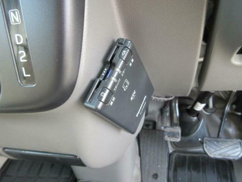 MINICAB VAN
