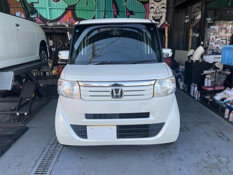 N BOX