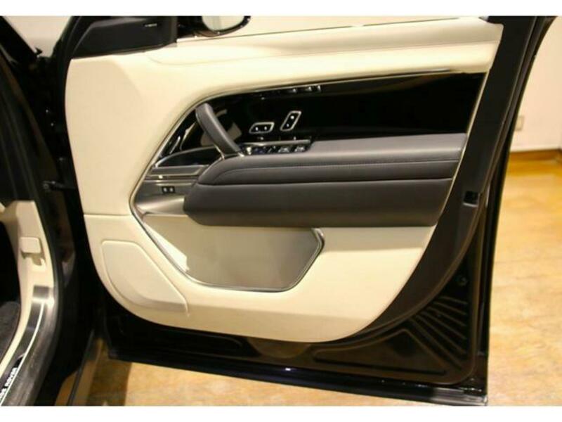 RANGE ROVER