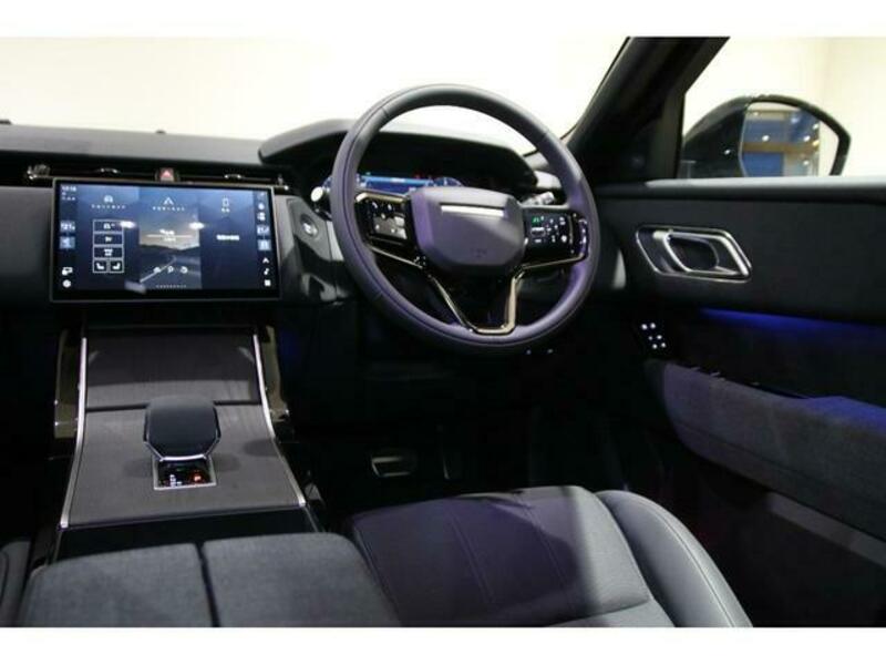 RANGE ROVER VELAR