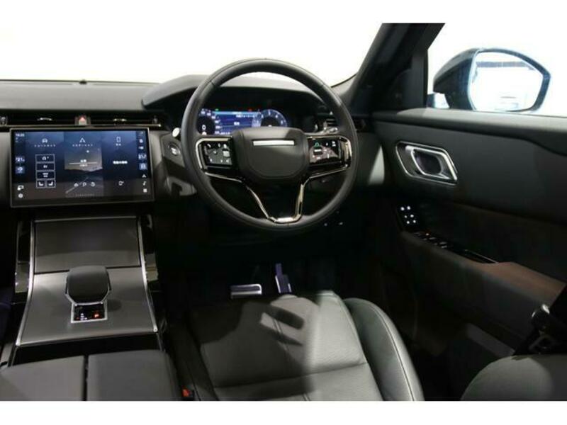 RANGE ROVER VELAR
