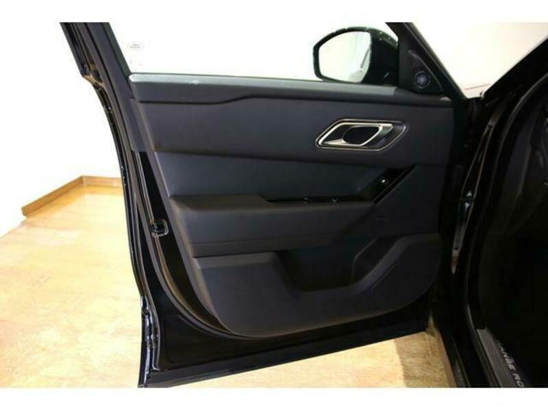 RANGE ROVER VELAR