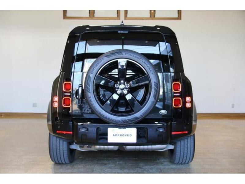 DEFENDER