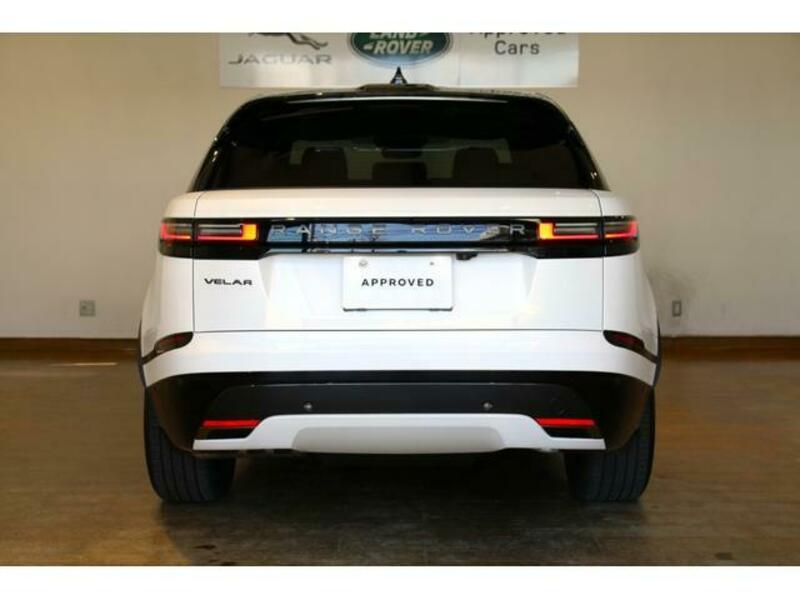 RANGE ROVER VELAR