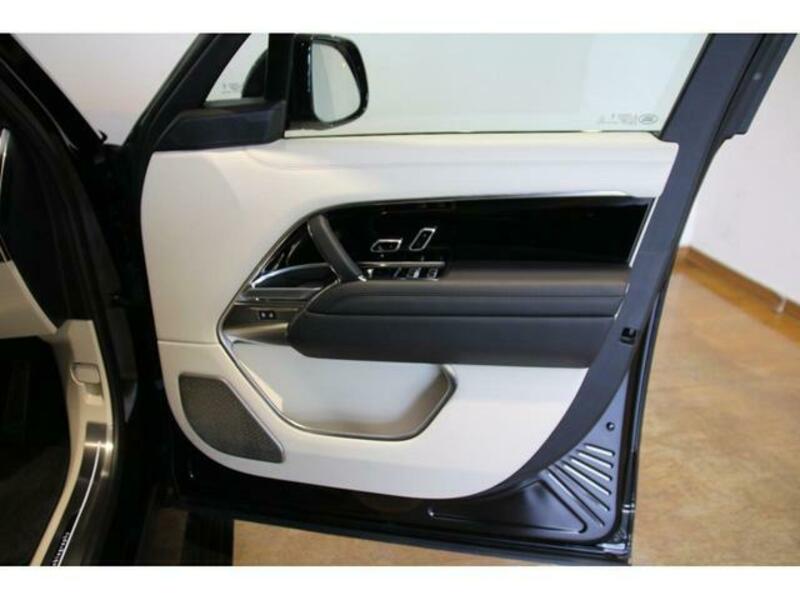 RANGE ROVER
