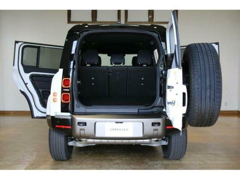 DEFENDER