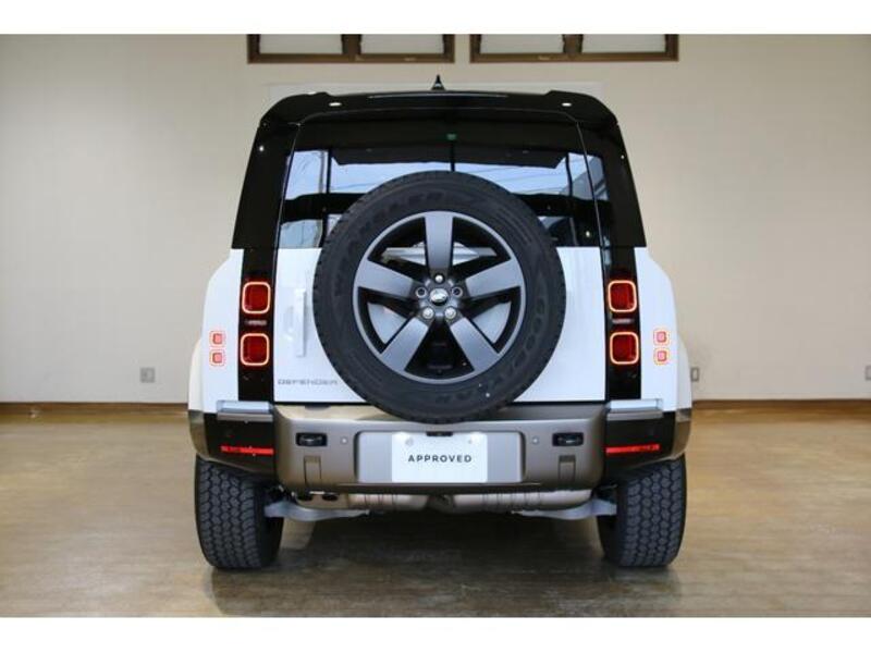 DEFENDER