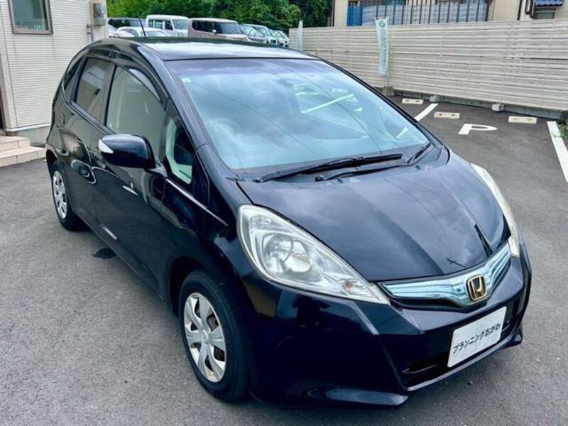 FIT HYBRID