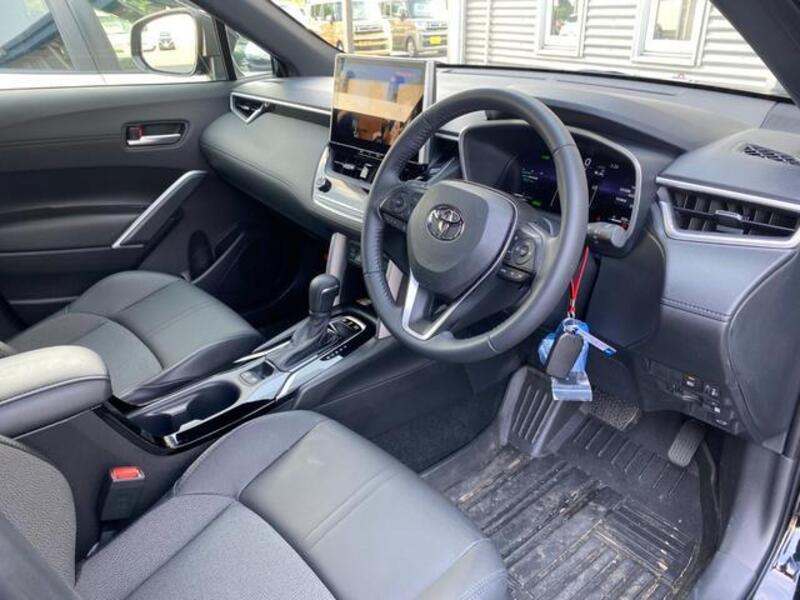 COROLLA CROSS