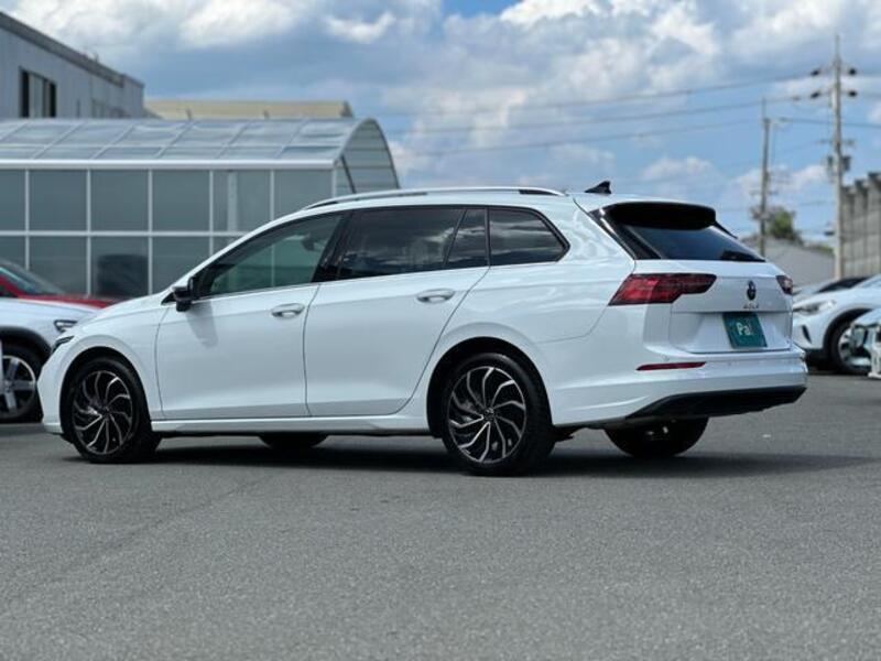 GOLF VARIANT