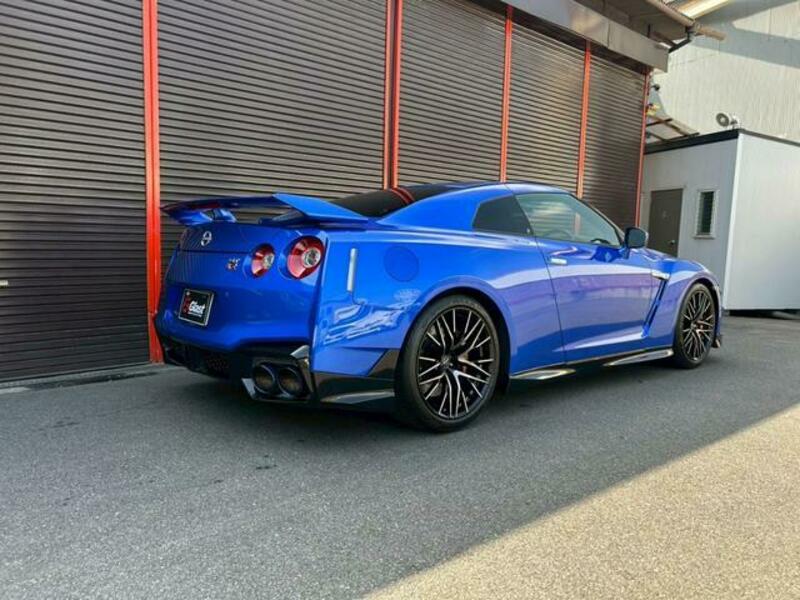 GT-R