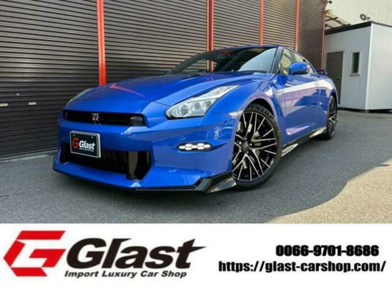 NISSAN GT-R