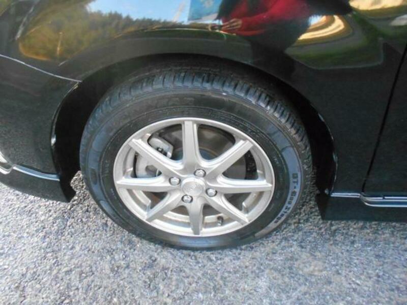 COROLLA FIELDER